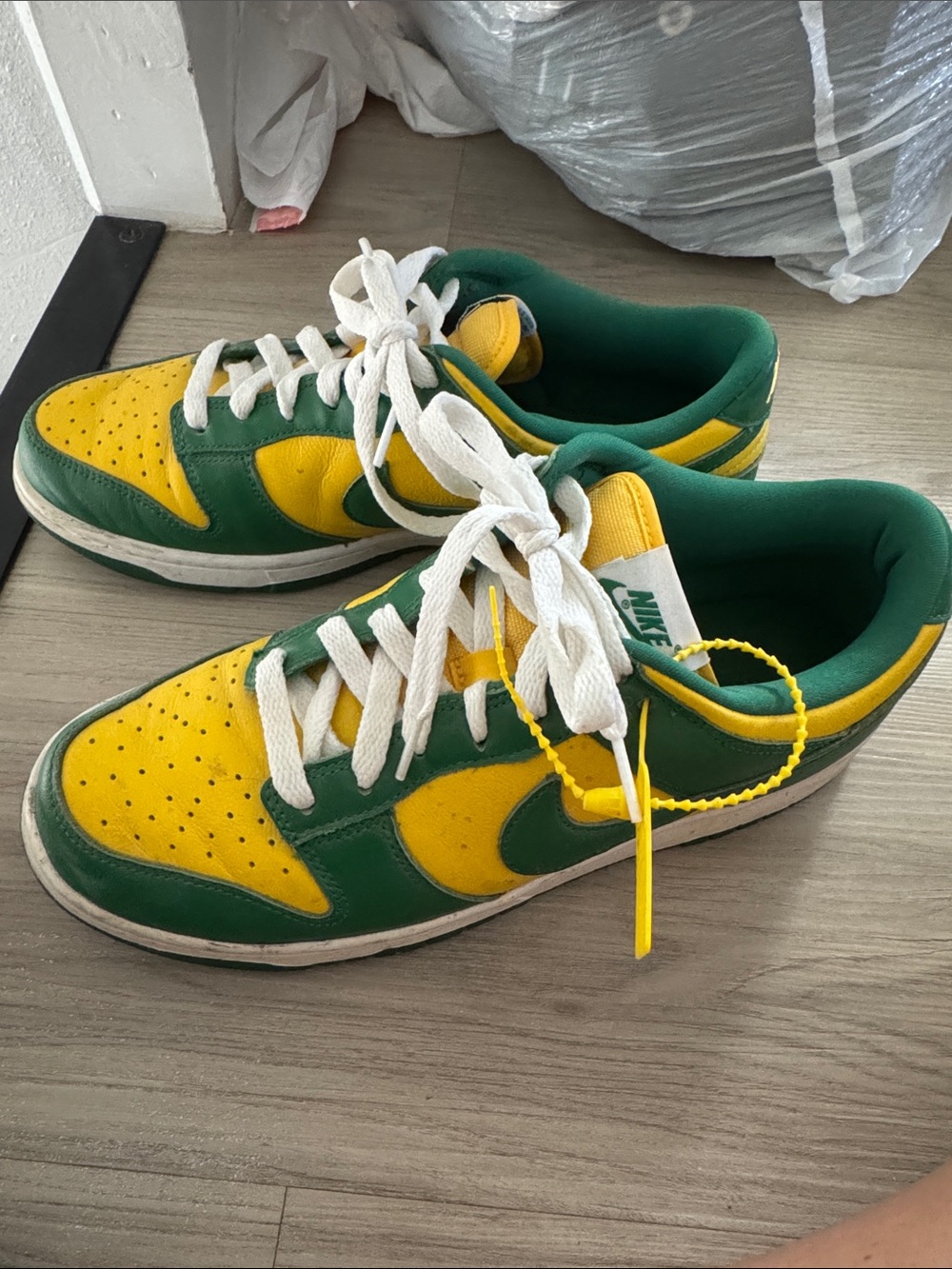 Women’s Brazils like new
